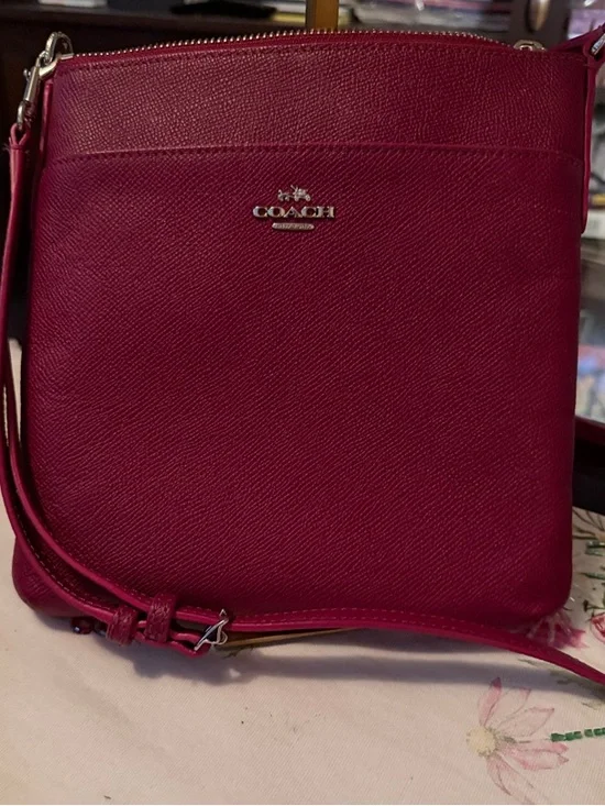 COACH Pebble Leather Kitt Messenger Crossbody Bag - Magenta - Picture 1 of 5
